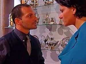 Duża Cycatka Dojrzała Włoska Brunetka Ma Niezły Seks - Flow1.co.vu