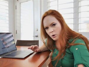 Stiefsohn Will Stiefmüttern So Sehr Die Muschi Lecken. Meine Ausbildung Ist Zu Wichtig, Um Hier Und Da Auf Einen Blowjob Zu Verzichten. Aber Dann Springt Meine Stiefmutter Wieder Ein. Sie Taucht Auf Und Spreizt Ihre Beine Und Ich Will Sie Wieder So Sehr V