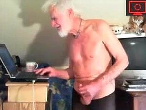Ervaar De Sensatie Van Je Leven Met Een Amateur-opa Die Zijn Handjob-vaardigheden Op De Webcam Laat Zien. Dit Is Een Masturbatieshow Die Je Niet Wilt Missen!