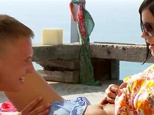 Unsere Erste Urlaubs-Erotik Für Eine Kamera