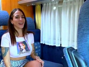 Sacha Y Medusa Comparten Polla En Un Viaje Por Carretera 720P 2021 Vhq