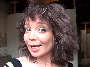 Net69 - Vreemdeling Overtuigt Een Geile Hollandse Gal Die Met Haar Kut Speelt Om Hem Te Neuken