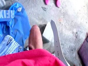 Süße Süße Fickt Im öffentlichen Treppenhaus 2