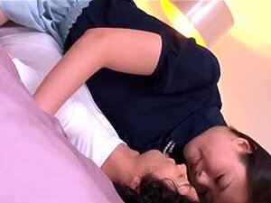 Stiefmoeder Houdt Van Een Creampie 4of12 Gecensureerde Ctoan