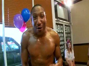 09 Cougars Taking Hot Loads At Secret CFNM Party!03