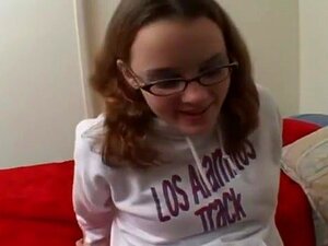 Обична Џејн му показује да она зна како да ради ствари!