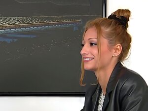 Vitka Mršava Crvenokosa Jebana žestoko I S Facijalom