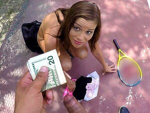 TeensLoveMoney- Het Tennisspelare Knullar För Gratis Lektion