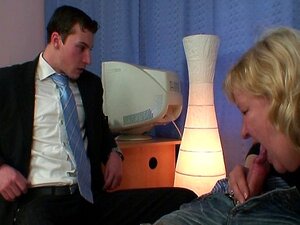 Baka S Ogromnim Sisama Guta Dva Kurca