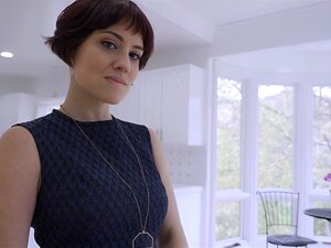 Roodharige Stiefmoeder, Ik Zou Graag Stiefmoeder Willen Neuken Terwijl Ze Haar Kutje Als Dessert Aanbiedt