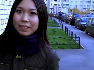 Kuuma Aasialainen Saa Pantu Perseeseen Ja Nielee Mälli