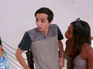 Bingo Sesh På Pensjonshjem Blir Seksuell?!