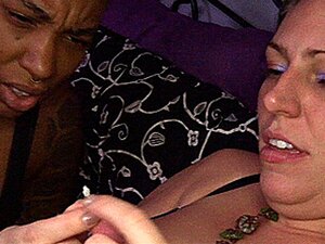 Giantess Couple - Porno @ TeatroPorno.com
