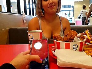 W Publicznej Toalecie