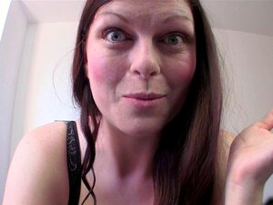 Niewolnik Rodzi Się, By Służyć Dominatrix