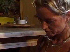 Geilen Stecher Zum Ficken Auf Der Strasse Angemacht