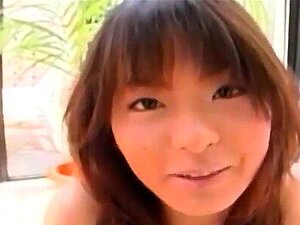 Adorable Nana Asiatique Sexy En Train De Baiser