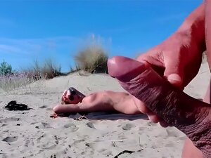 This Guy Pulls Out His Large Ramrod In Front Of This Stranger.. Risk!!