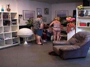 Koppels En Vrienden Neuken Allemaal Samen PT.1/2