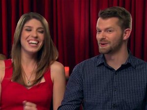 Swingerit Nauttivat Kokeilusta Tosi-tv:ssä. Kiimaiset Swinger-parit Ovat Enemmän Kuin Valmiita Vaihtamaan Kumppaneitaan. Likaiset Huorat Rakastavat Miellyttää Toistensa Kumppaneita Antamalla Heille Suihinottoja