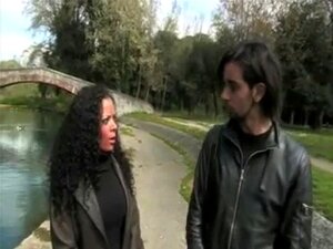 A Sedutora Julie Realizará Todas As Suas Fantasias Loucas Neste Vídeo Picante. Prepare-se Para Uma Experiência Inesquecível Que Você Não Conseguirá Resistir.