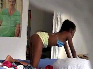 Dominikanka Julie Odkryła Zdradę