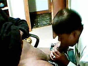 Wife Givin Head Before She Went To Work