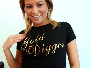 Предивно савршенство Наталије Форрест и њеног зеца