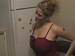 Francesa Com Peitos Grandes Mijando Em Shana