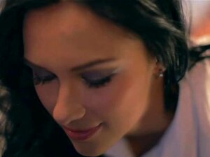 Ona Uwielbia Ssać Kutasa