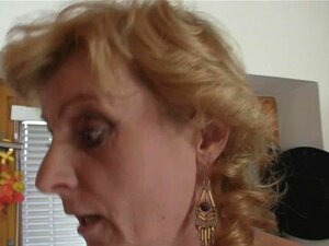 Blond Macocha W Prawie Fetyszowy Seks