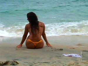 Viviane Araujo Nude Centerfold Search Results Page | SexiezPix Web Porn
