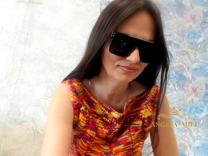 Hawt Darksome Haired Stepmother I 'd Like To Fuck In Sunglasses Gets Sletterig And Begins Masturberen Her Shaggy Twat While This Babe' S Home Alone / Angela-stepmother I ' D Like To Fuck