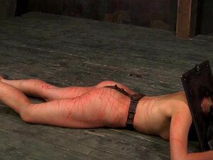 Azotes Intensos Para Una Chica Sin Valor. Esclava Traviesa Atada Recibe Una Paliza Brutal