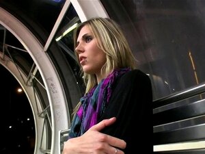 Lustige Neukaanbieding Voor Babe