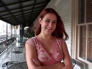 Unglaubliche Pornodarstellerin Addie Juniper In Bestem Striptease, Solo-Mädchen-XXX-Video, Die Jungs Im Studio Mochten Die Rothaarige Addie Juniper So Sehr, Dass Sie Ihr Sagte, Sie Solle Nach Draußen Gehen Und Für Die Kamera Modeln, Während Der Regen Auf 