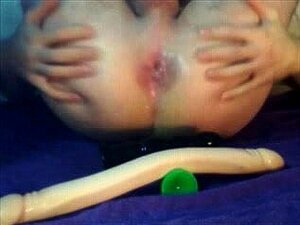 Get Ready For Some Wild Backdoor Action With Our Hottest Gay Webcam Stars. Experienced In Anal Pleasures, Watch As They Fist, Toy And Stretch Their Gaping Holes For Your Pleasure.