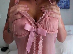 Isotissinen Kuuma Amatööri Tyttöystävä Saa Kyrpää Perseeseensä Melina Mason 1