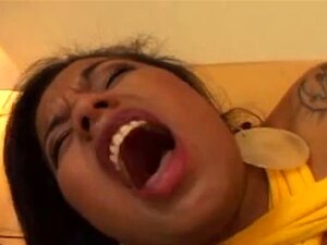 Schwarzes Mädchen Wird In Den Arsch Gefickt. Schwarzes Mädchen Wird In Dem Arsch Gefickt