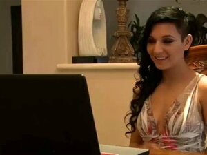 Søta Knuller IKKE Sin Skitne Stefar... IT4REBORN