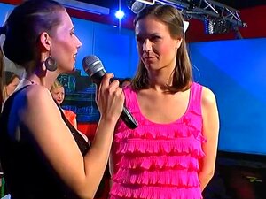 Fetisj Sletjes Zuigen Pikken. Fetisj Sletten Zuigen Pikken En Gebruiken Dildo Om Teven Te Neuken