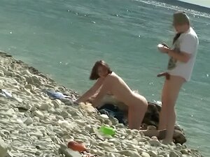 Nude Wife Beach - Porno @ TeatroPorno.com