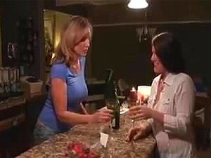 тетка ме јебе