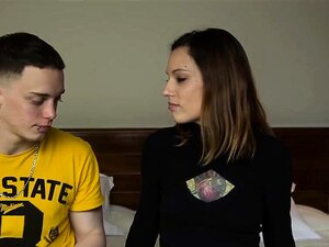 Trojka Je Uvijek Bila Ponavljajuća Fantazija U