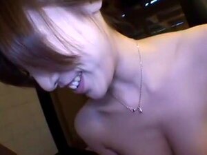 Upea Japanilainen Lutka Yui Akane Hullu Suihkut, Rimming JAV Kohtaus