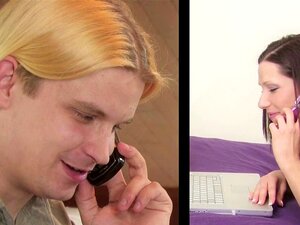 Äiti Nai Tuoretta Poikaa Chattailtuaan Netissä Hänen Kanssaan