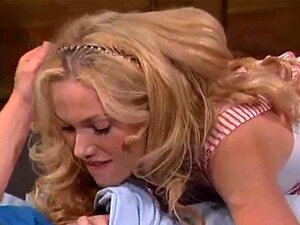 MILF Ava Vincent Is Een Stoute Verpleegster