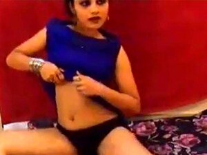 300px x 225px - Hot Desi Girls porn videos at Xecce.com