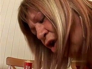 Babcia Susanna Pieprzy Pasierba Swojej Dziewczyny