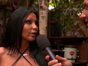 Relatório No Clube De Swing Alemão Íntimo